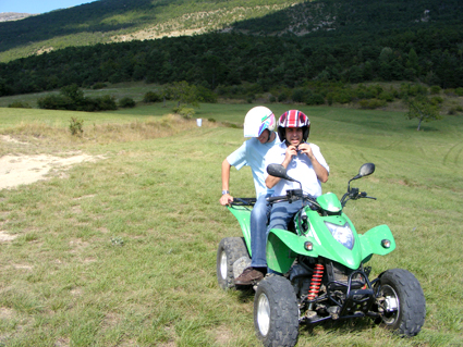 Nassim et Patrice sur le Quad