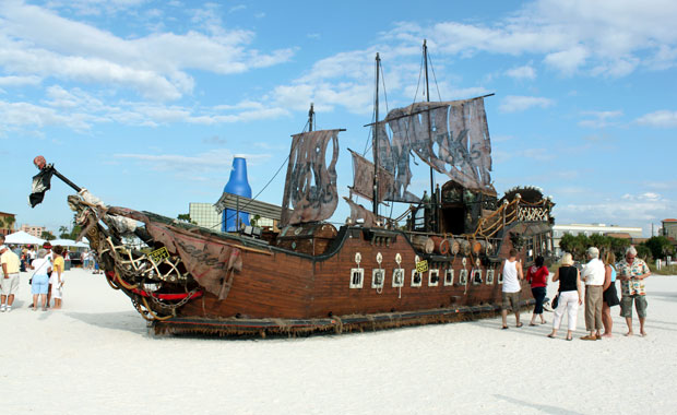 Sculpture sur sable à Treasure Island