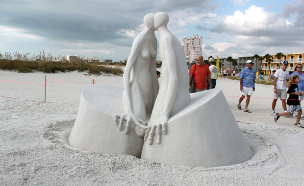 Sculpture sur sable à Treasure Island