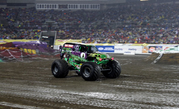 Monster Jam au stade Raymond James