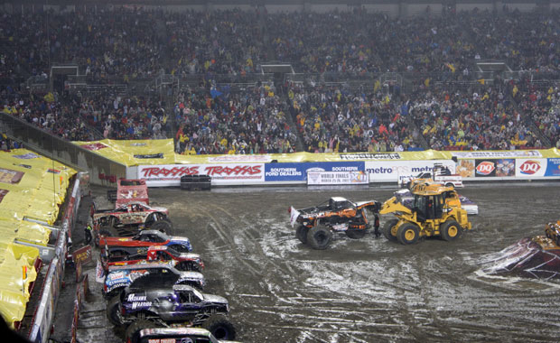 Monster Jam au stade Raymond James