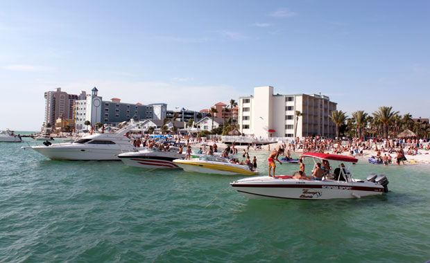 Les Yachts à Tropix