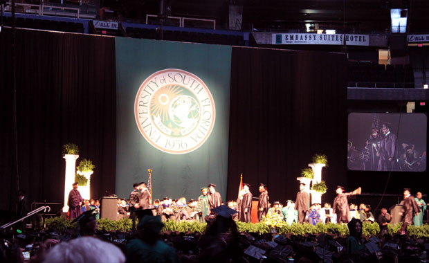 Cérémonie de remise des diplômes à l'USF