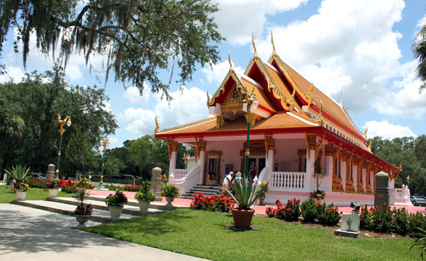 Un dimanche au Temple Bouddhiste Thaïlandais de Tampa